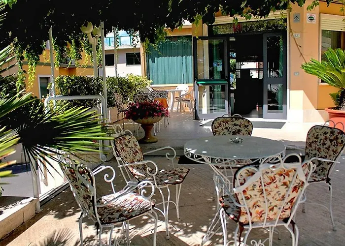 Hotel Saturno