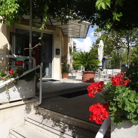 Saturno Hotel