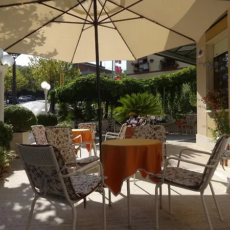 Hotel Saturno 3*