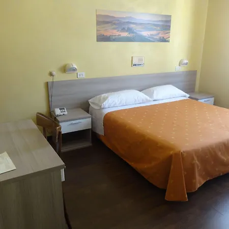 Saturno Hotel 3*
